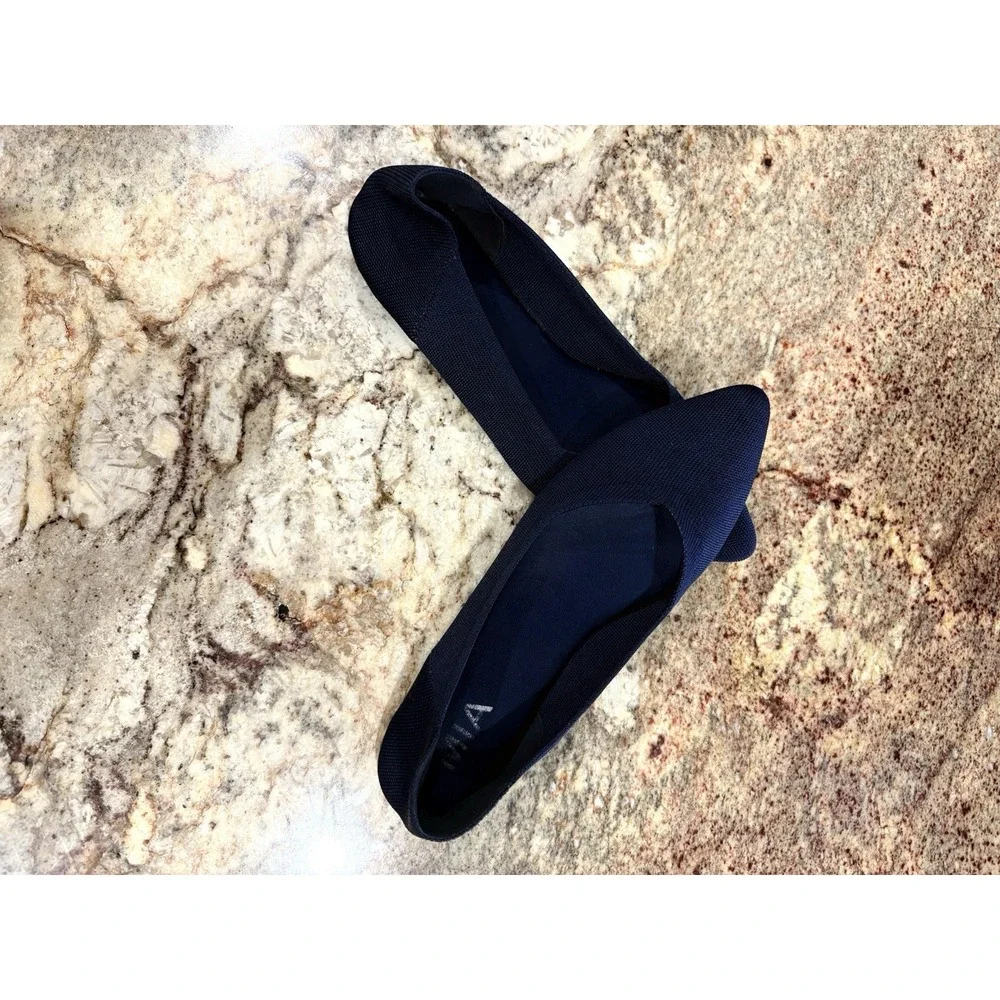 Mia Size 7 M KERRI Navy Textile Slip On Flats / Loafers‎ Women's Shoes